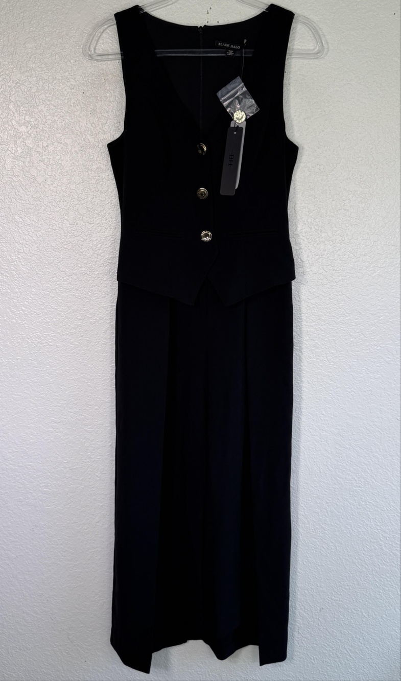 Black Halo Jumpsuit Dress Womens 4 Black Sleeveless Vest Front Gold Button NEW